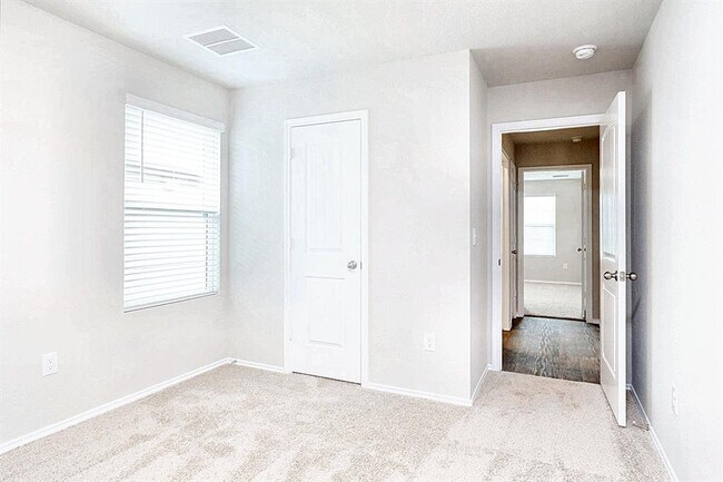 Building Photo - 5901 Xene Dr