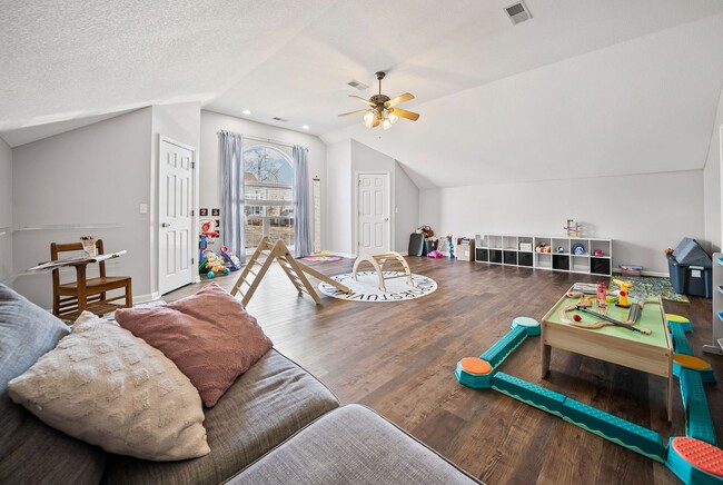 Building Photo - 2499 Old Timber Ct