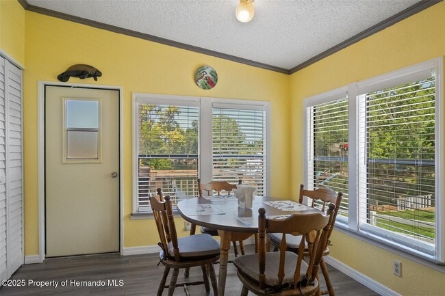 Building Photo - 6901 Richard Dr