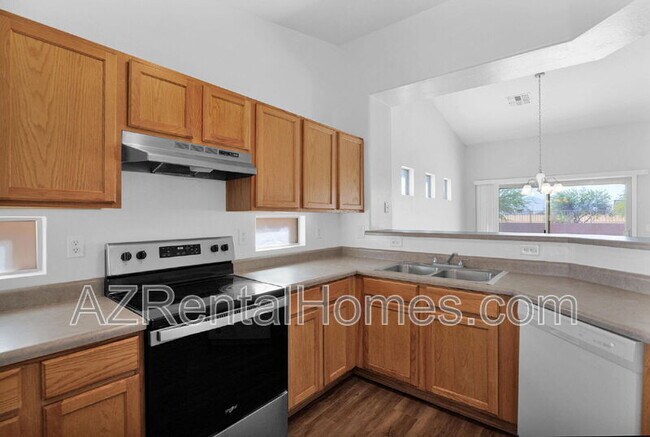 Building Photo - 11187 W Tonto St