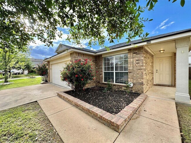 Building Photo - 1015 Aiken Dr