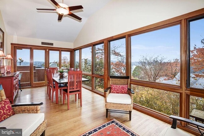 Building Photo - 209 Winchester Beach Dr