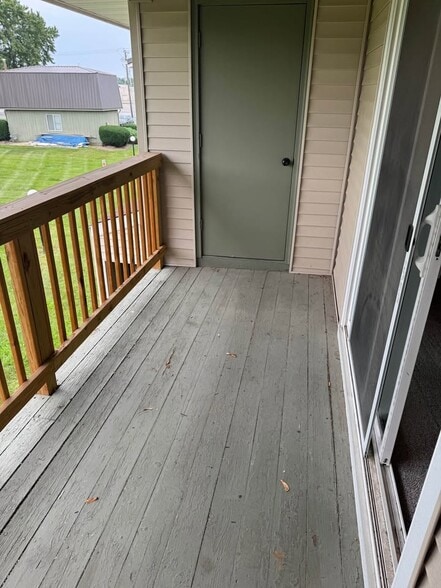 Balcony - 2275 N Cable Rd