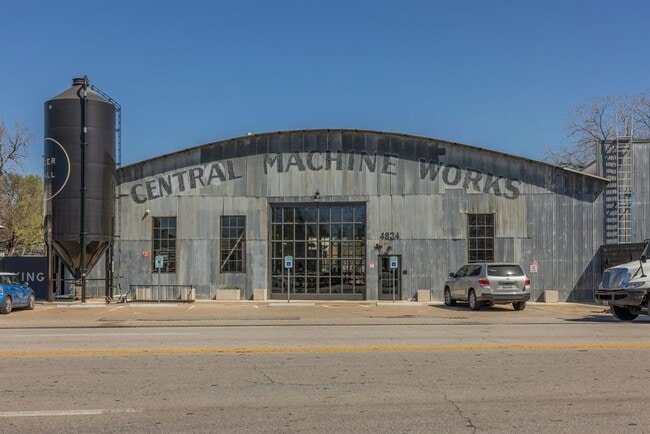 Building Photo - 4809 Alf Ave