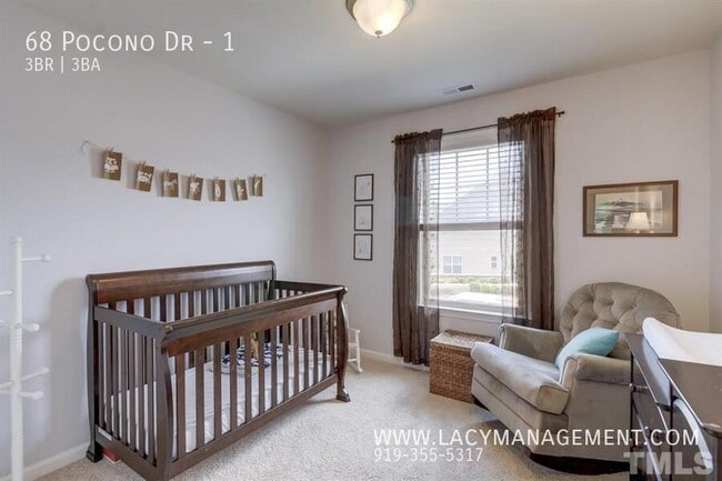 Building Photo - 68 Pocono Dr