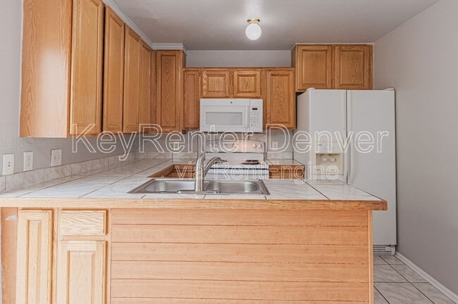 Building Photo - 4560 Eureka Ct