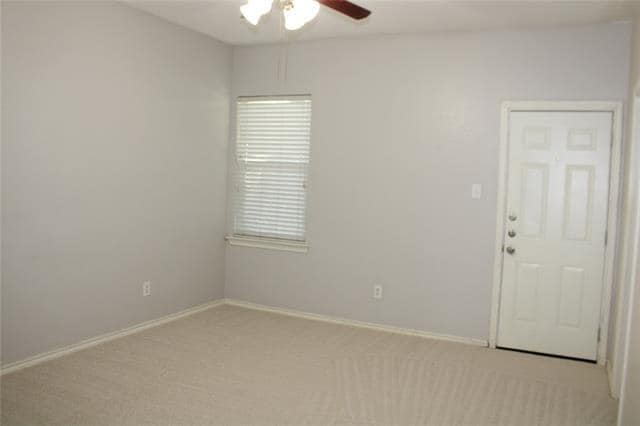 Building Photo - 1261 Redman Ave