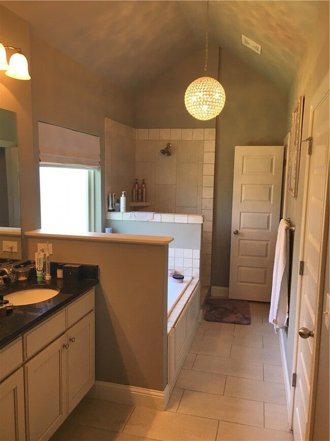 Building Photo - 1430 Gooseneck Ln