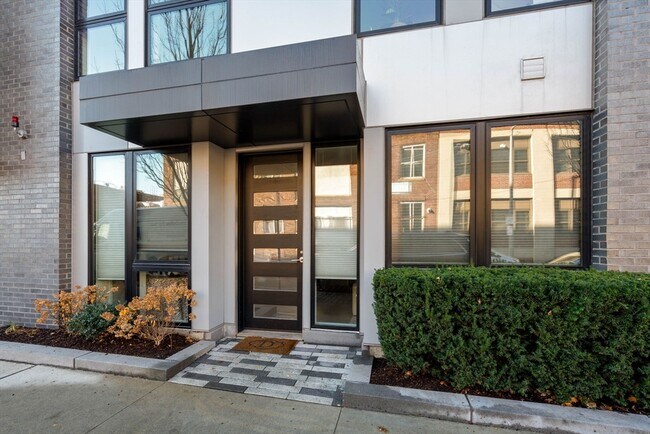 Building Photo - 45 W 3rd St