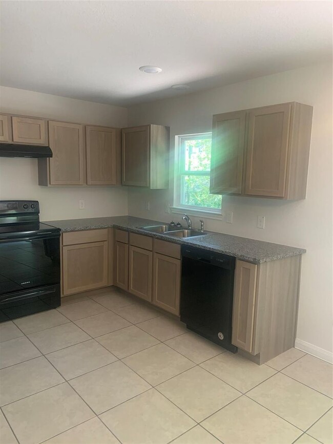 Building Photo - This home is a brand new beauty tucked bac...