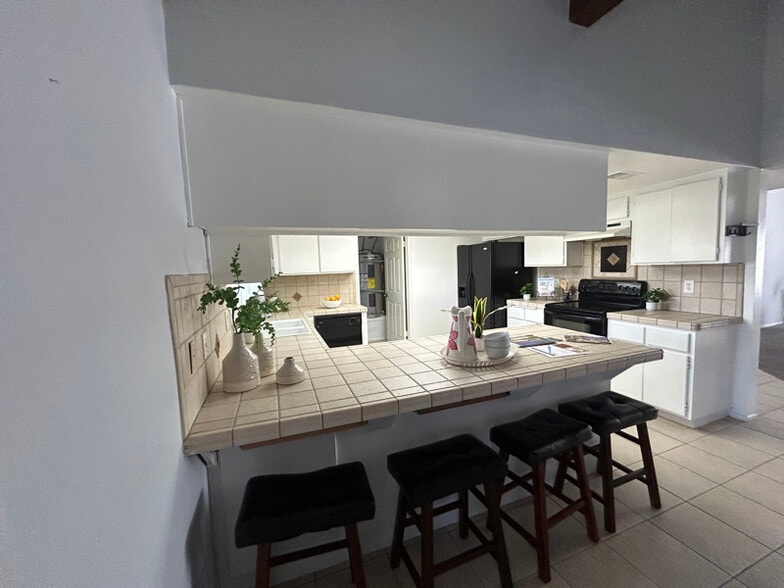 Building Photo - 30041 Windward Dr