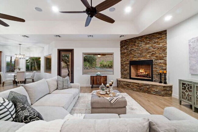 Building Photo - 36648 N 27th Ave