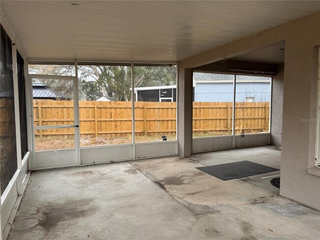 Building Photo - 14938 Deer Meadow Dr