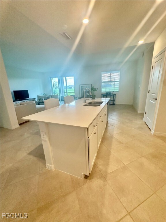 Building Photo - 20610 Hazelnut Ct