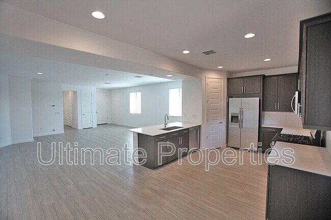 Building Photo - 16503 W Alameda Rd