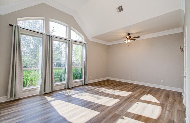 Building Photo - 13433 Vintage Trail Ln