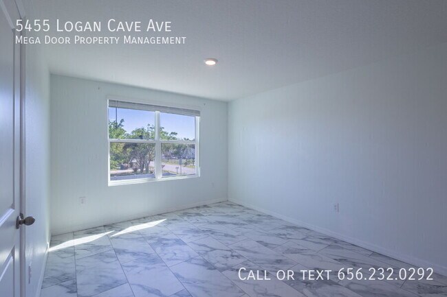 Building Photo - 5455 Logan Cave Ave