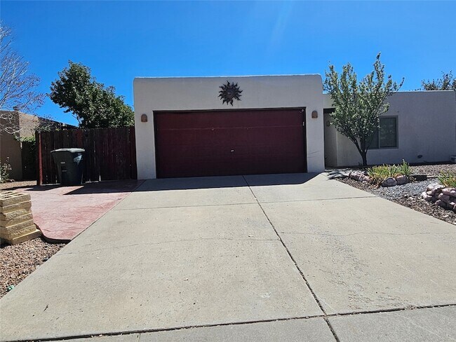 Building Photo - 7524 Kachina Loop