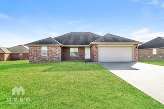 Building Photo - 308 W Grace St