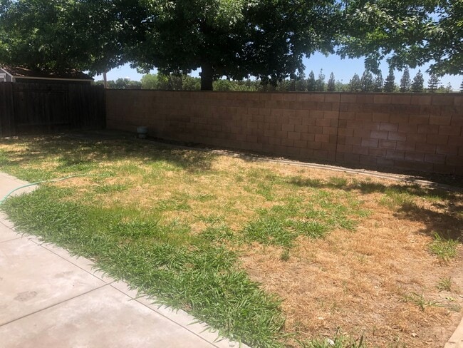 Building Photo - NICE UPDATED HOME IN ELK GROVE!!