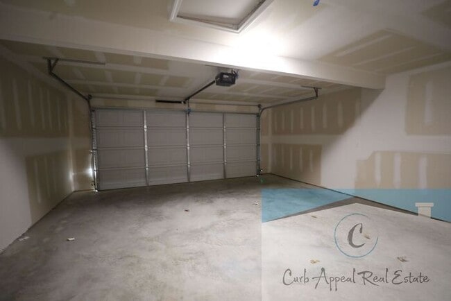 Building Photo - Move in special $800!! New construction in Jonesboro - beautiful 3 bed / 2 bath home - Nettleton!