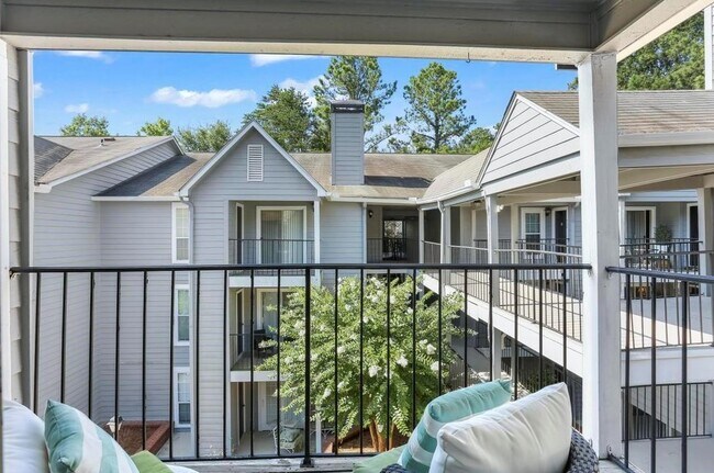 Building Photo - 310 Granville Ct