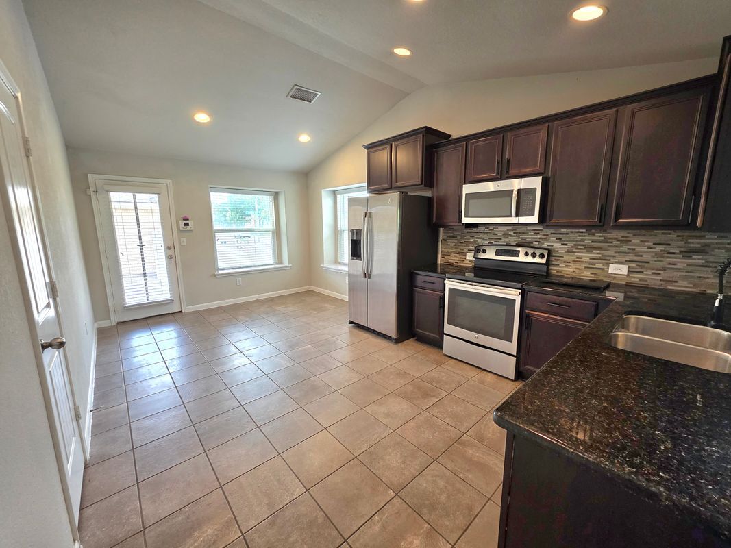 Building Photo - 517 Heritage Springs Trail