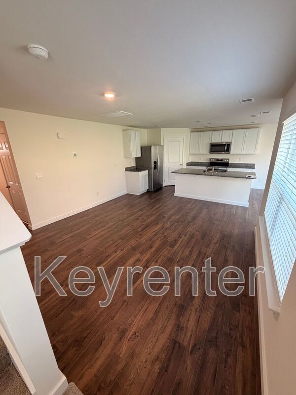 Building Photo - 7033 Randleman Dr