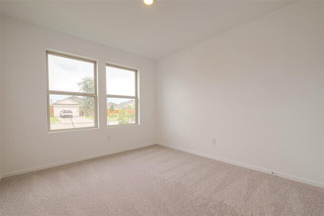 Building Photo - 3106 Elm Br Dr