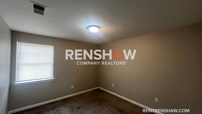 Building Photo - 3002 Elbert Cove