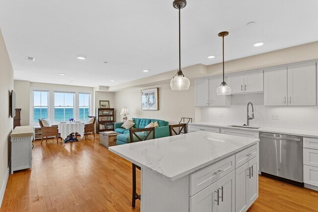 Building Photo - 155 Nantasket Rd