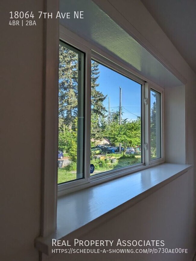 Building Photo - 18064 7th Ave NE