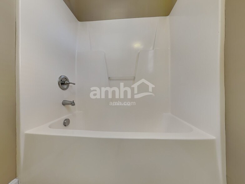 Building Photo - 3966 Patriot Ridge Ct