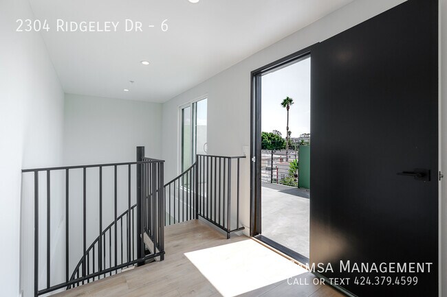 Building Photo - 2304 Ridgeley Dr