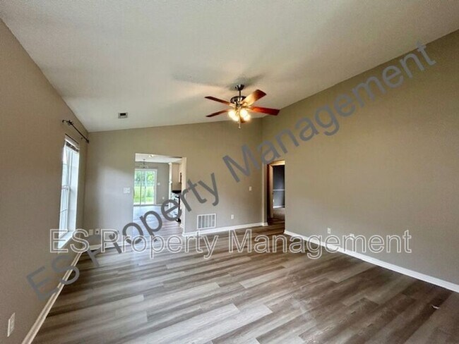 Building Photo - 5639 Dollar Run Ln