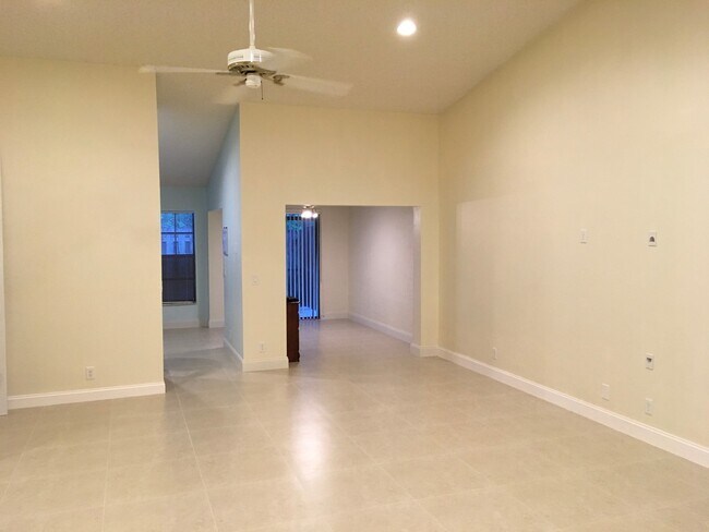 Building Photo - 9870 Watermill Cir