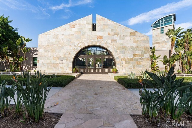 Building Photo - 1702 Rivington