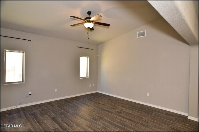 Building Photo - 2120 Thomas Lackland St