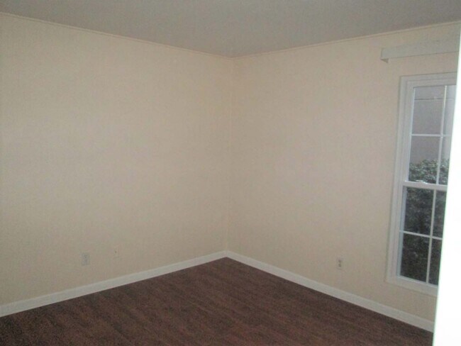 Second bedroom - 3530 Parkmoor Village Dr