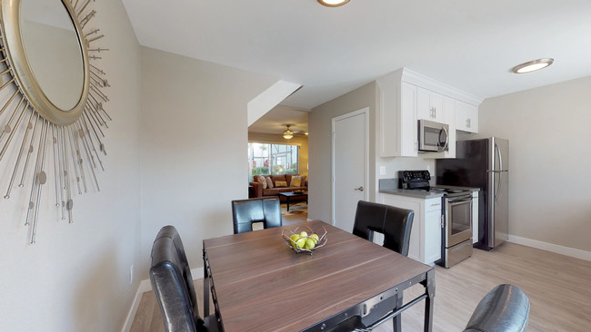 Dining Area - Henry Square