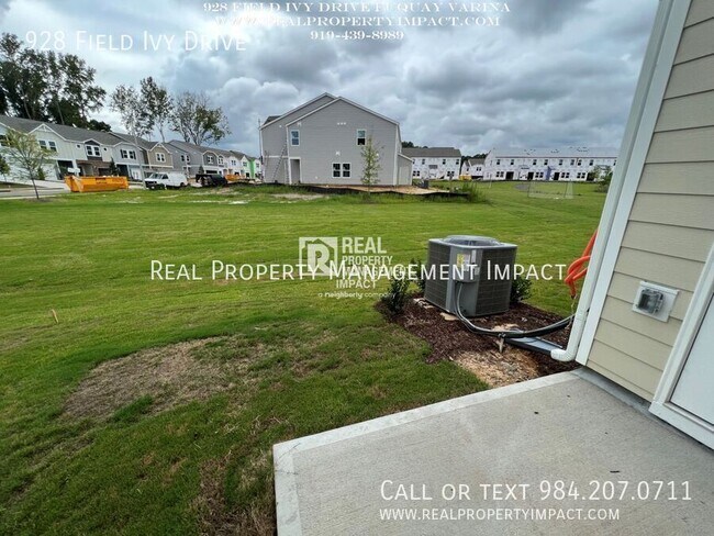 Building Photo - Newly Built 3 Bedroom 2.5 Bath, 2 Story Mo...