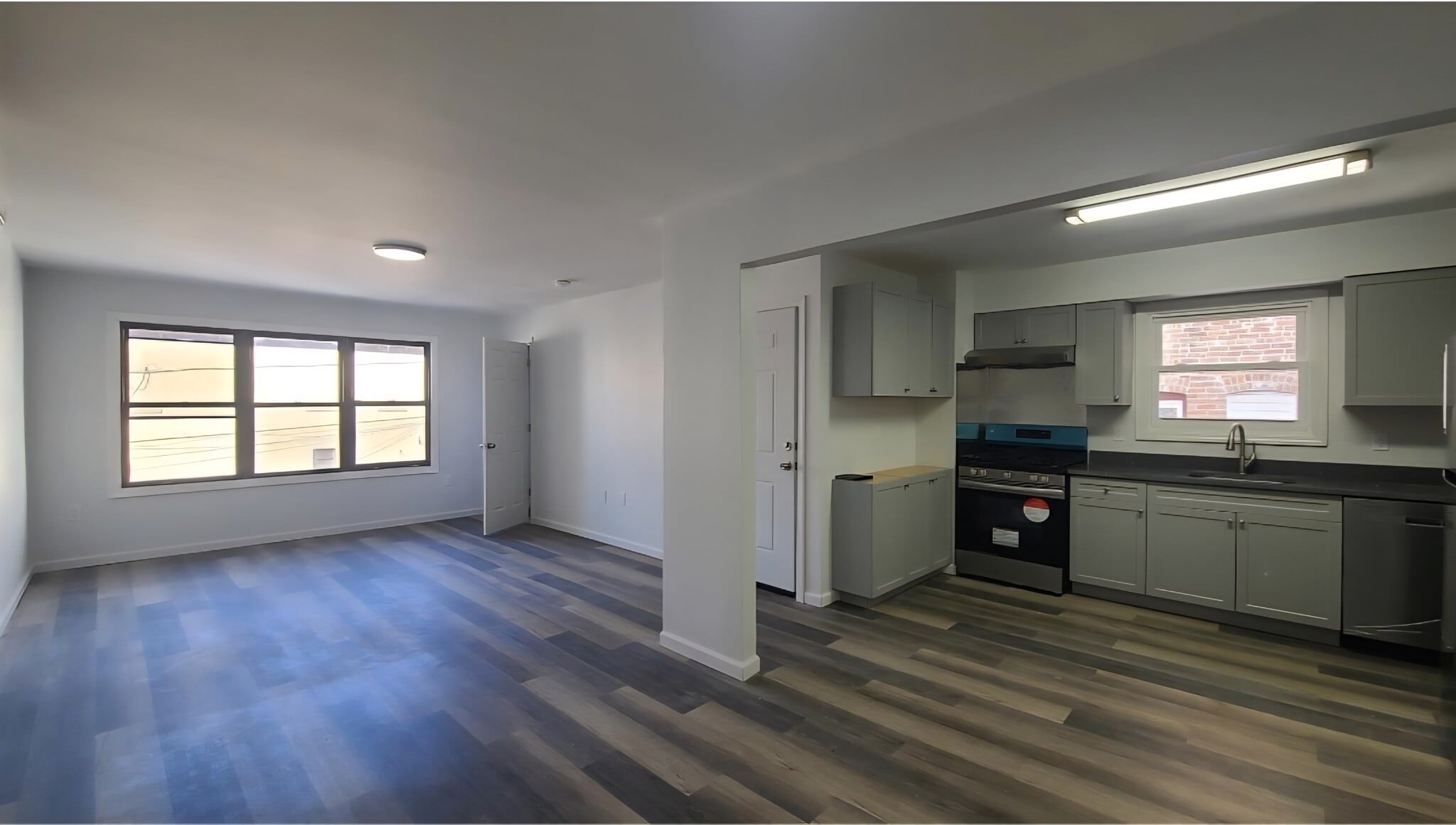 Building Photo - 150 New York Ave