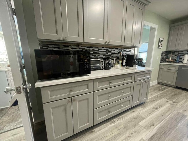 Building Photo - 3519 Avenue P 1/2