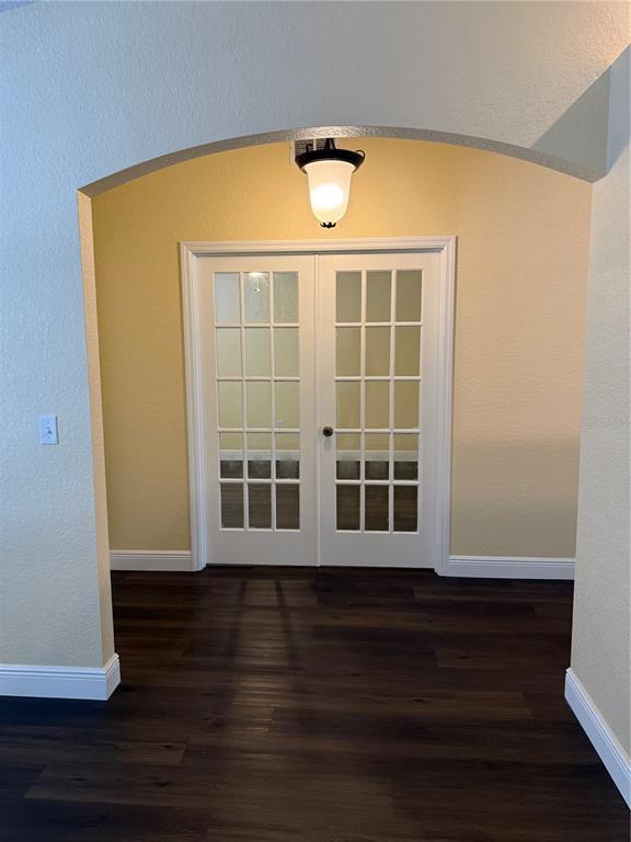 Building Photo - 326 Churchill Ct