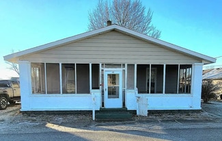 Building Photo - 415 SW 3rd St