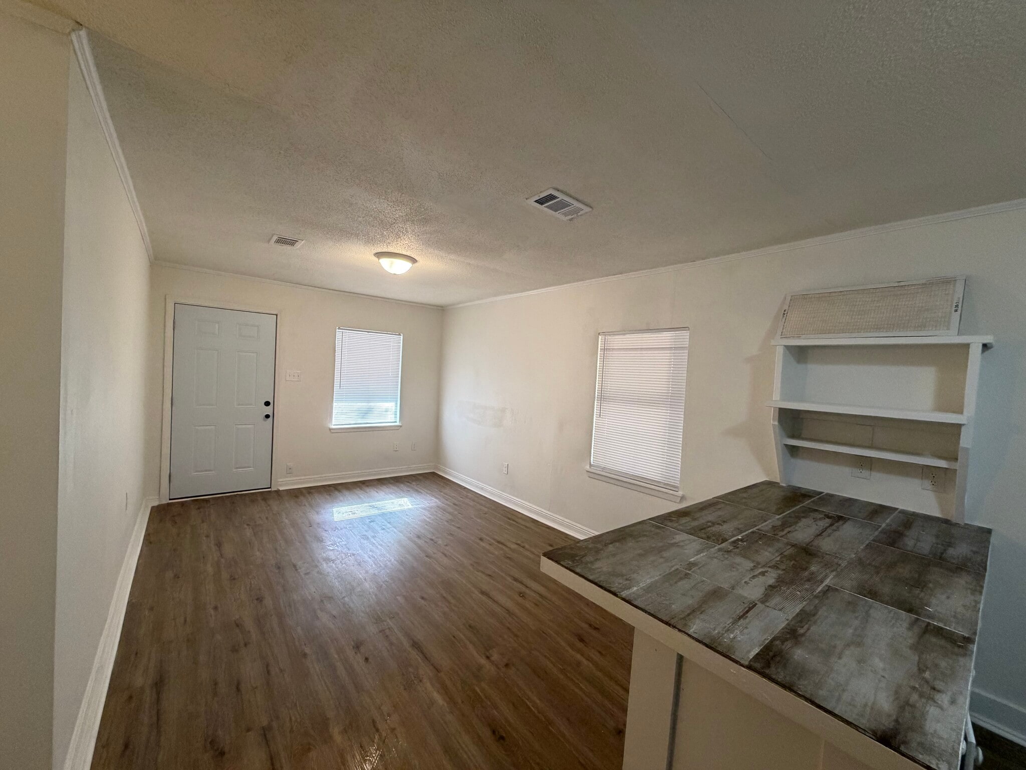 Living room - 114 Rosewood Dr