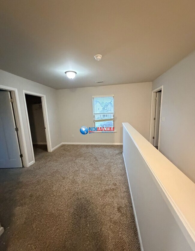 Building Photo - 4201 Towncastle Ln