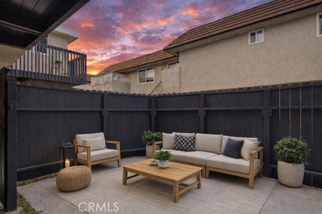 Building Photo - 16951 Hoskins Lane