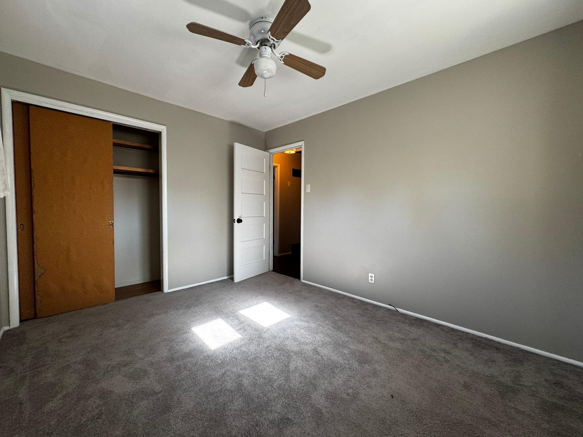 Building Photo - 556 Joshua Dr