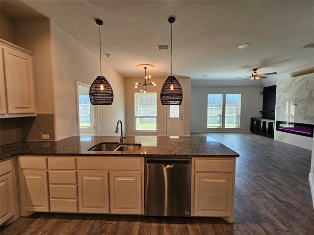 Building Photo - 2604 Tuscarora Trl